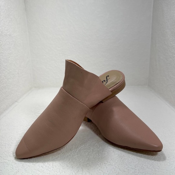 Free‎ People blush pink Sienna ruffle mule size 36 - Picture 3 of 7